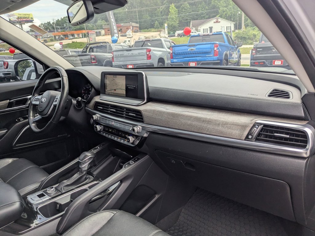 Used 2021 Wolf Gray Kia SX image 33