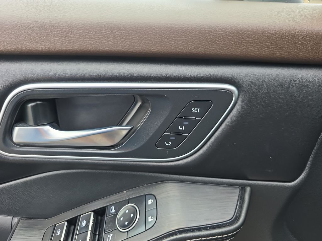 2021 Nissan Rogue Platinum - Photo 17