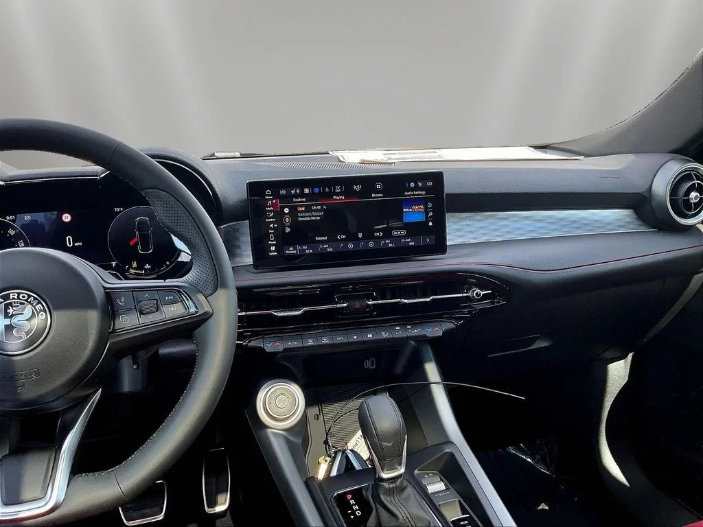 New 2026 Rosso Brera Alfa Romeo Base image 6