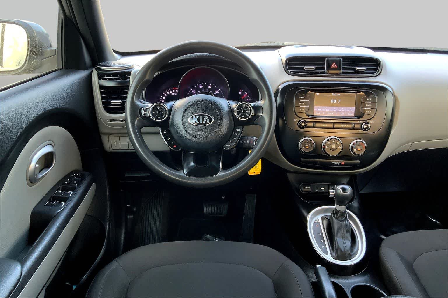 Used 2019 Titanium Gray Kia Base image 6