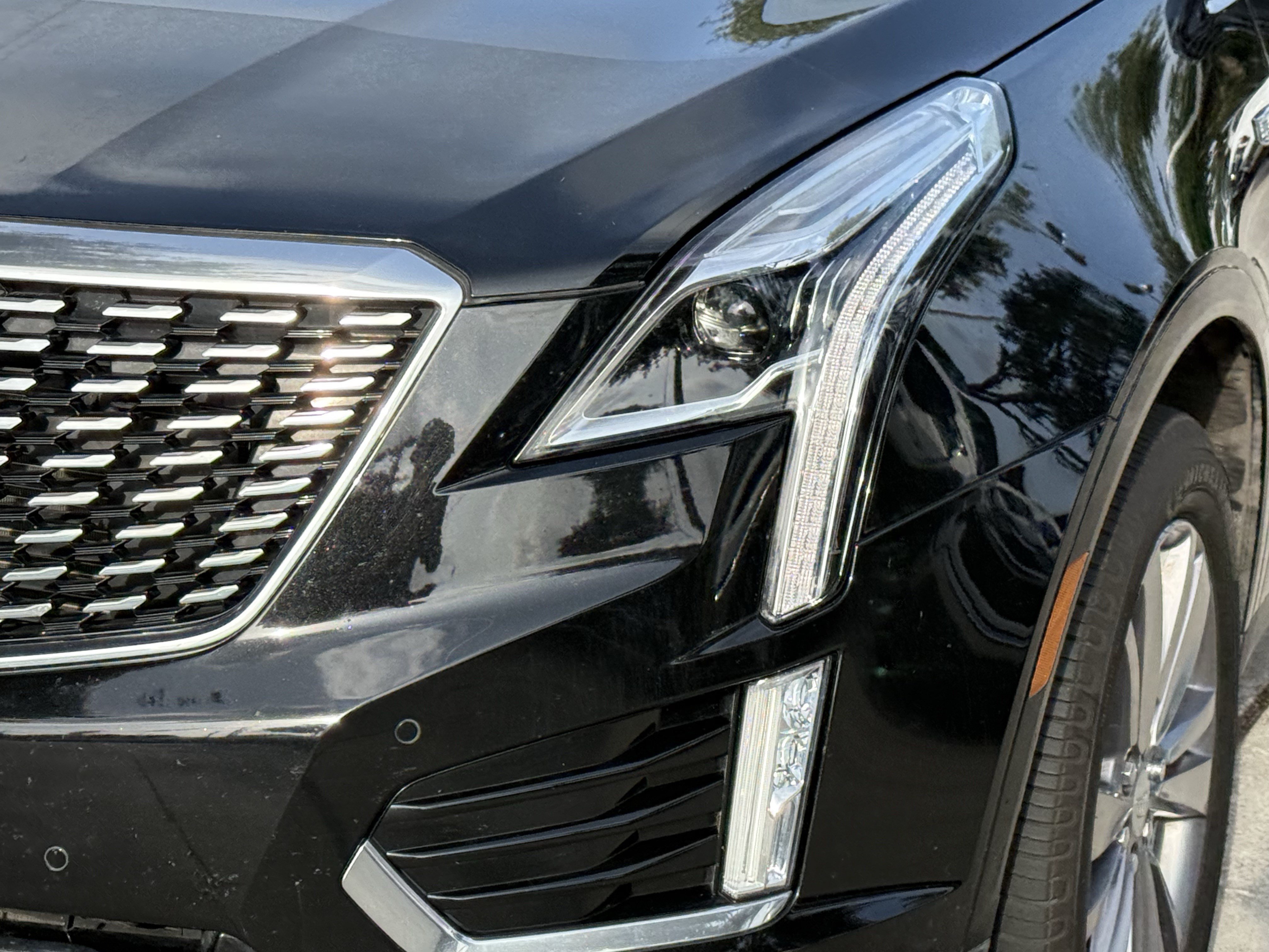 Used 2023 Stellar Black Metallic Cadillac FWD Premium Luxury image 10