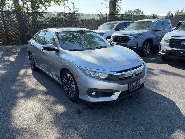 Used 2016 Silver Metallic Honda EX-T image 3