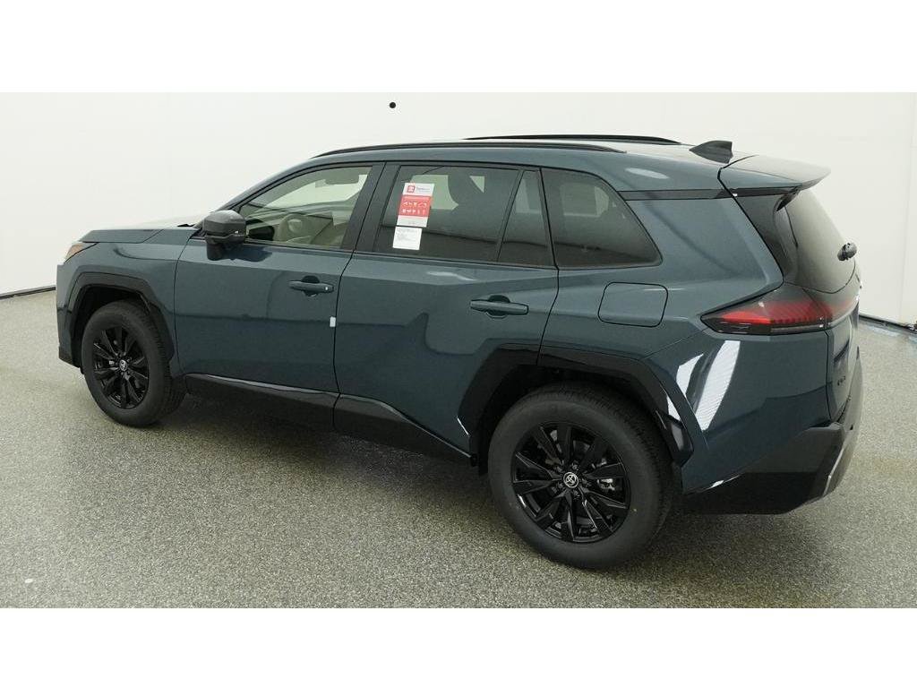 New 2026 Cloud Toyota SE image 4
