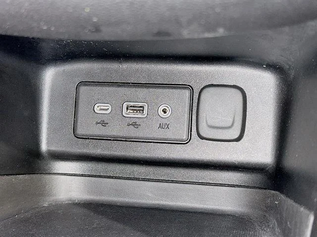 Used 2020 NIGHTFALL GRAY METALLIC Chevrolet LT image 64