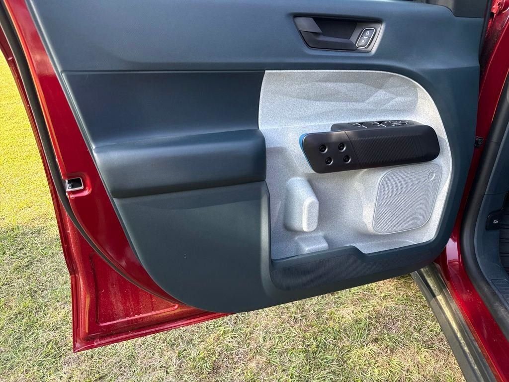 New 2026 Ruby Red Metallic Tinted Clearcoat Ford XLT image 11