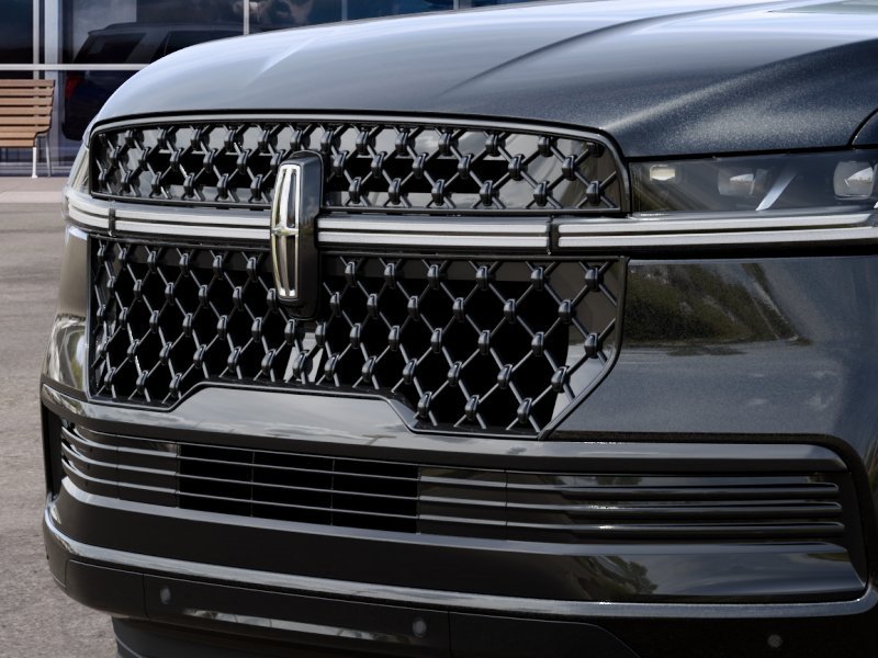 New 2027 Infinite Black Metallic Clearcoat Lincoln Reserve L image 17