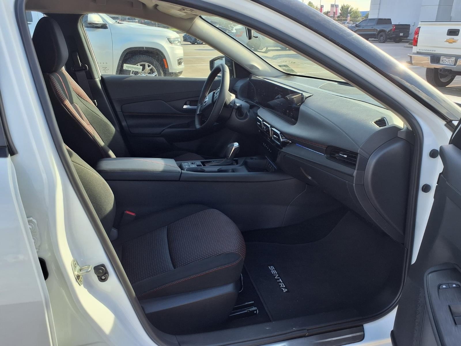 2026 Nissan Sentra SR White at Robbins Nissan