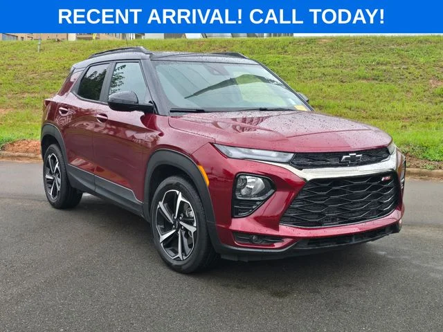 Used 2023 Red Chevrolet RS image 1