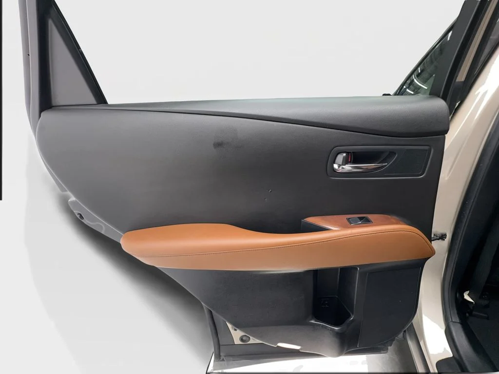 Used 2015 Beige Lexus 350 image 27