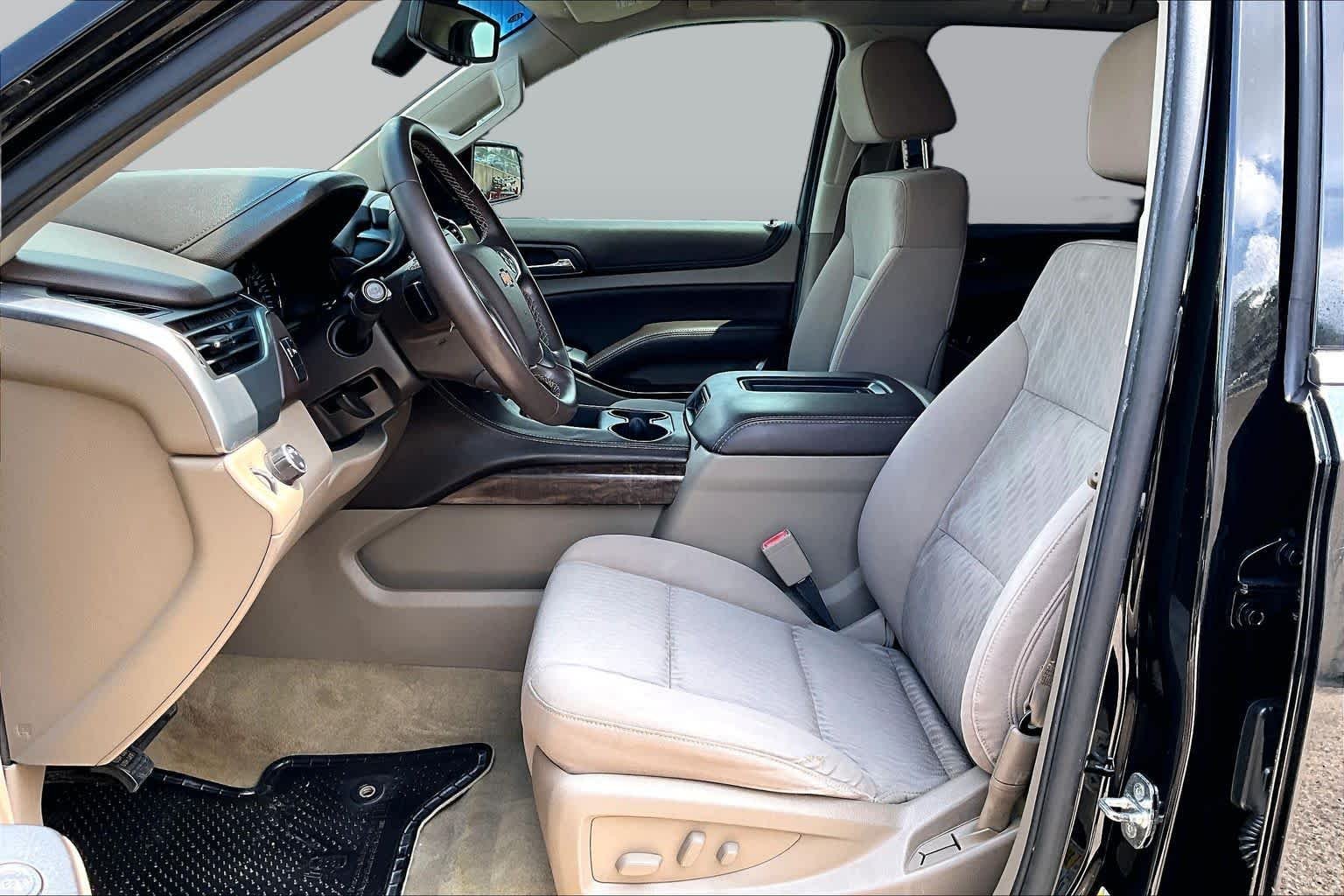 Used 2015 Black Chevrolet LS image 9