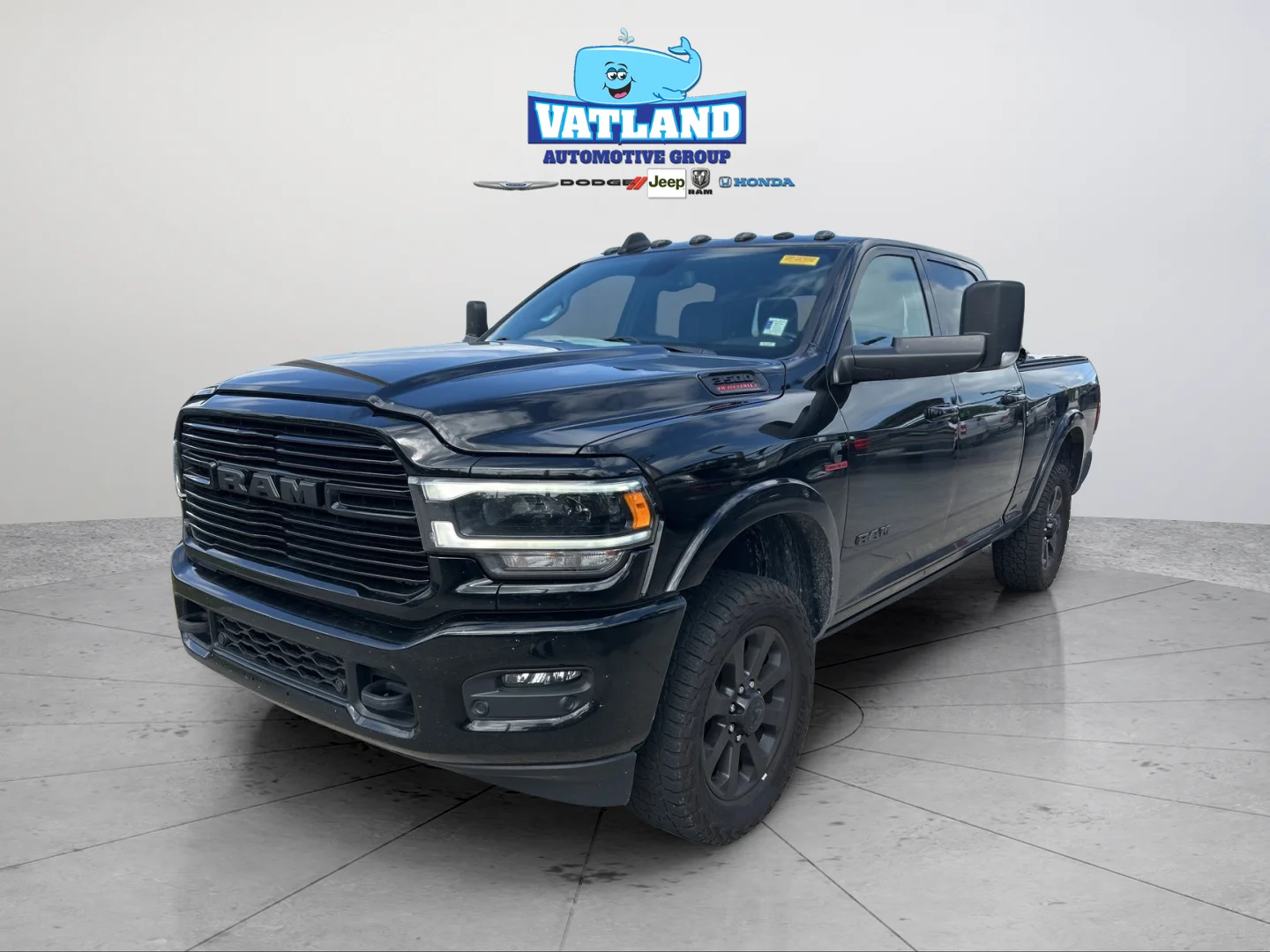 2022 RAM 3500 Laramie 4X4 Crew Cab SWB's photo