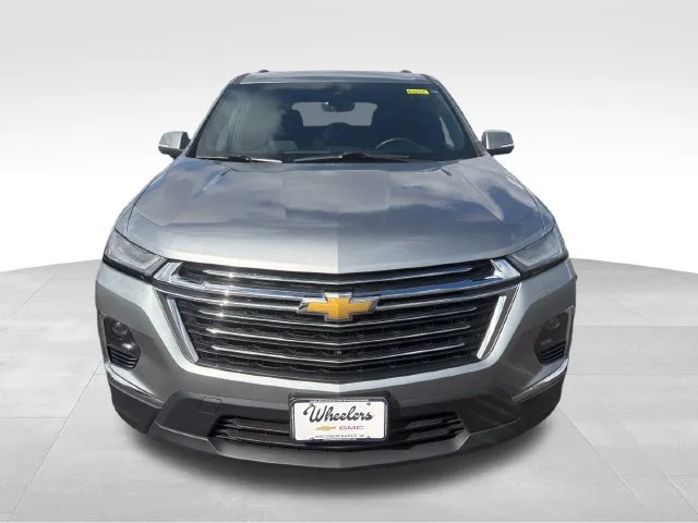 Used 2023 STERLING GRAY METALLIC Chevrolet LT Cloth image 9