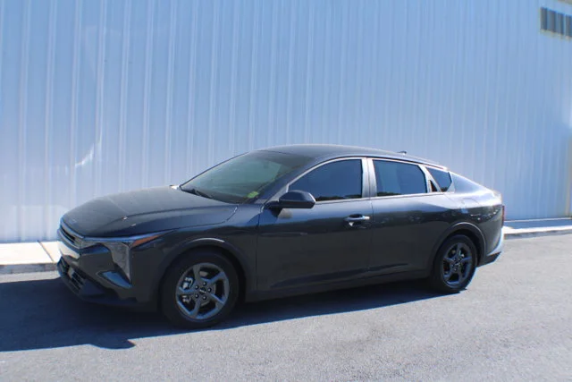 Used 2025 Interstellar Gray Kia LXS image 4