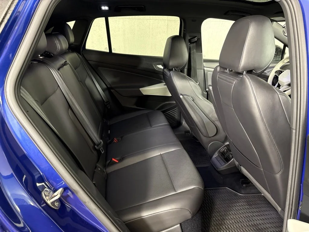 Used 2021 Blue Volkswagen 1st Edition image 22