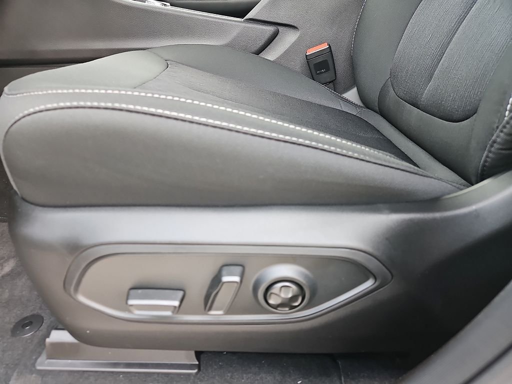 New 2026 Bright White Clearcoat Jeep Laredo X image 14