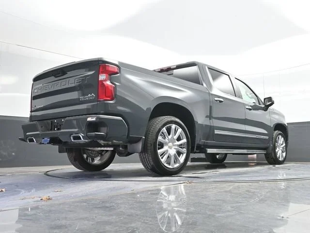 2026 Chevrolet Silverado 1500 High Country - Photo 18