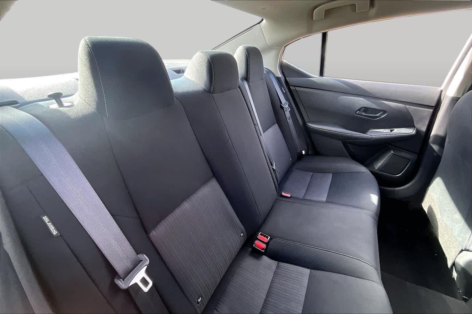 Used 2024 Aspen White Tricoat Nissan SV image 20