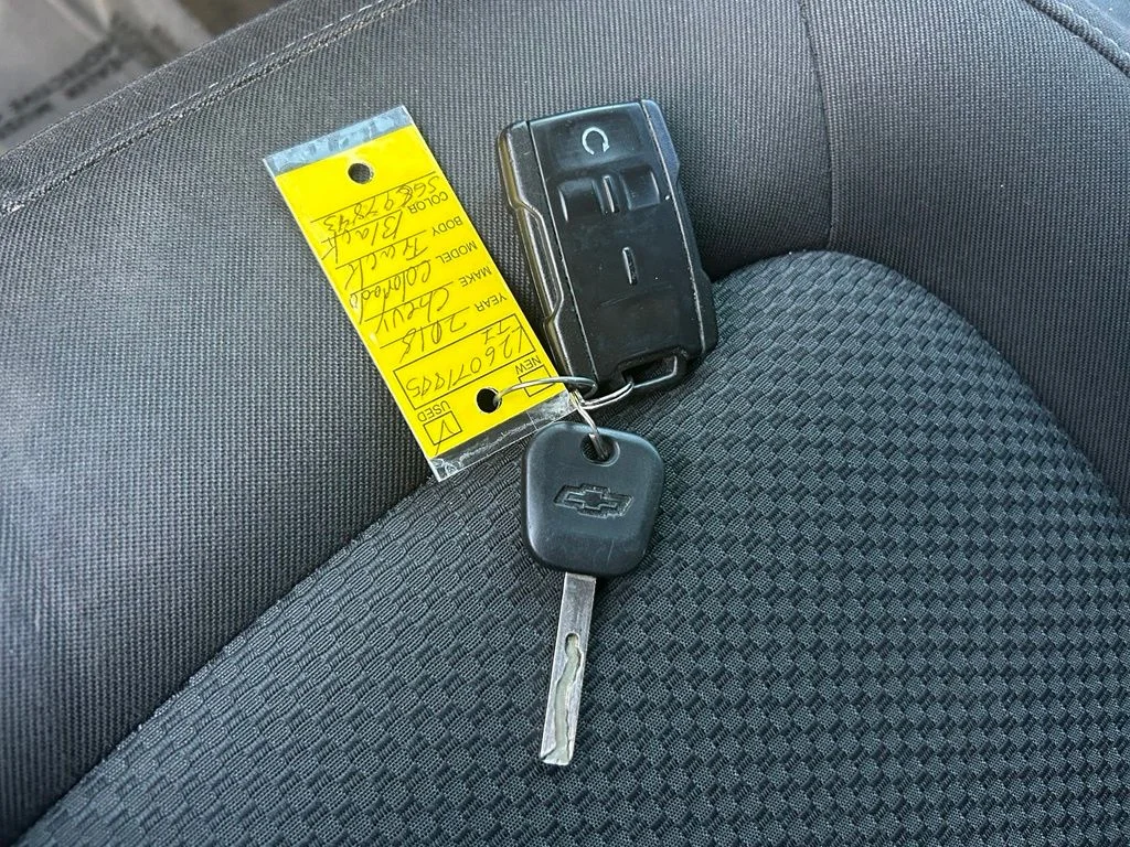 Used 2018 Graphite Metallic Chevrolet LT image 40