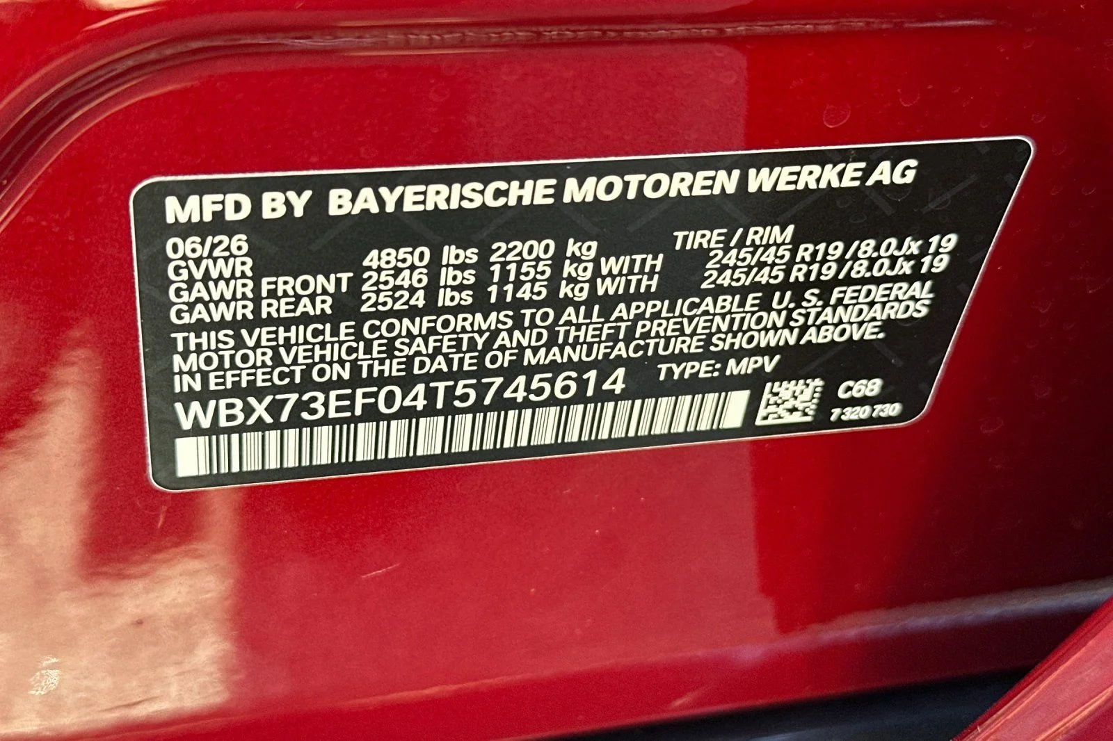 New 2026 Vegas Red Metallic BMW xDrive28i image 23