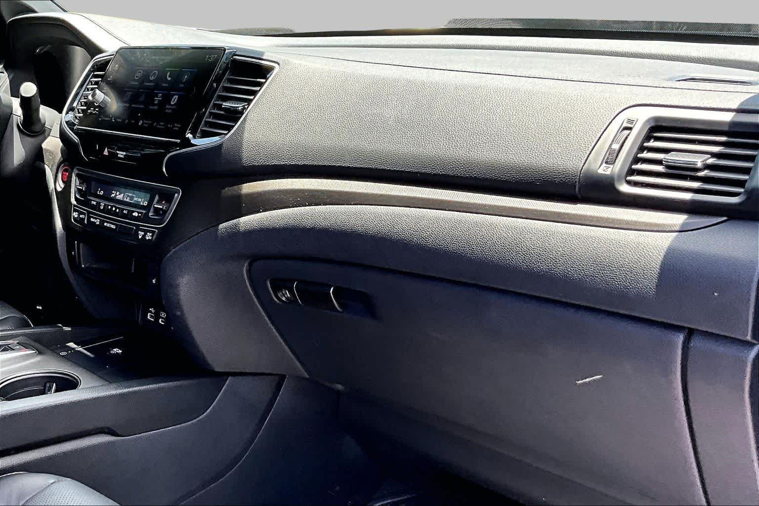 Used 2024 Diffused Sky Pearl Honda TrailSport image 19