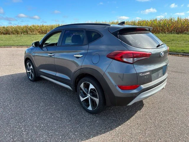 Used 2017 Gray Hyundai Limited image 7