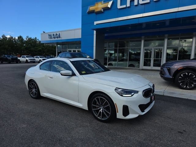 2022 BMW 2 Series 230i