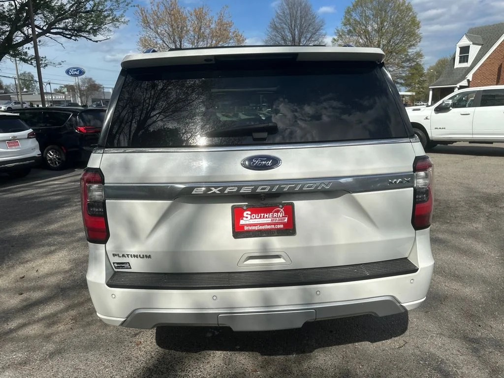 Used 2021 White Ford Platinum image 26