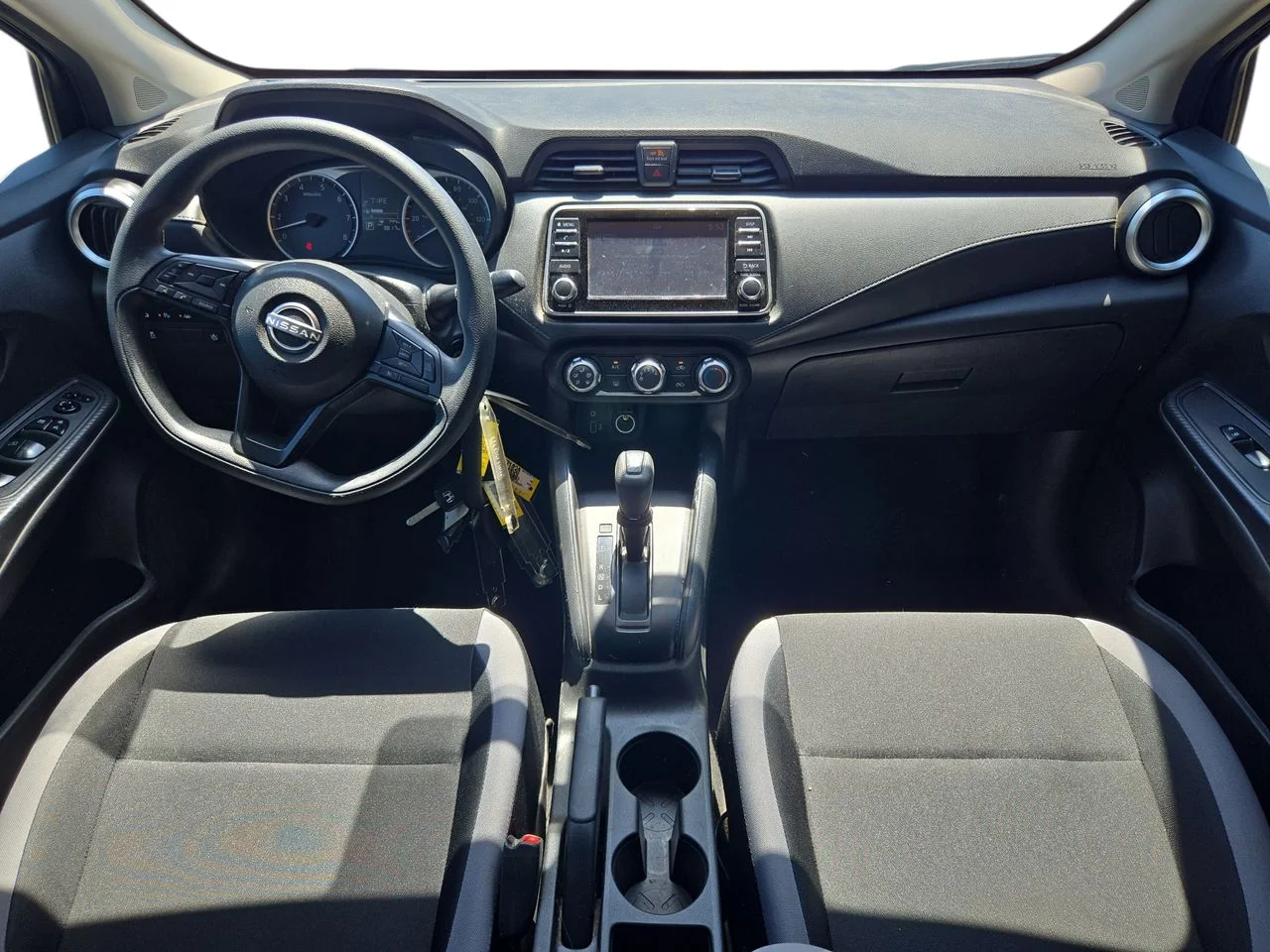 Used 2025 Super Black Metallic Nissan 1.6 S image 8