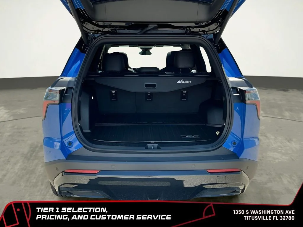 Used 2025 Reef Blue Metallic Chevrolet RS image 23