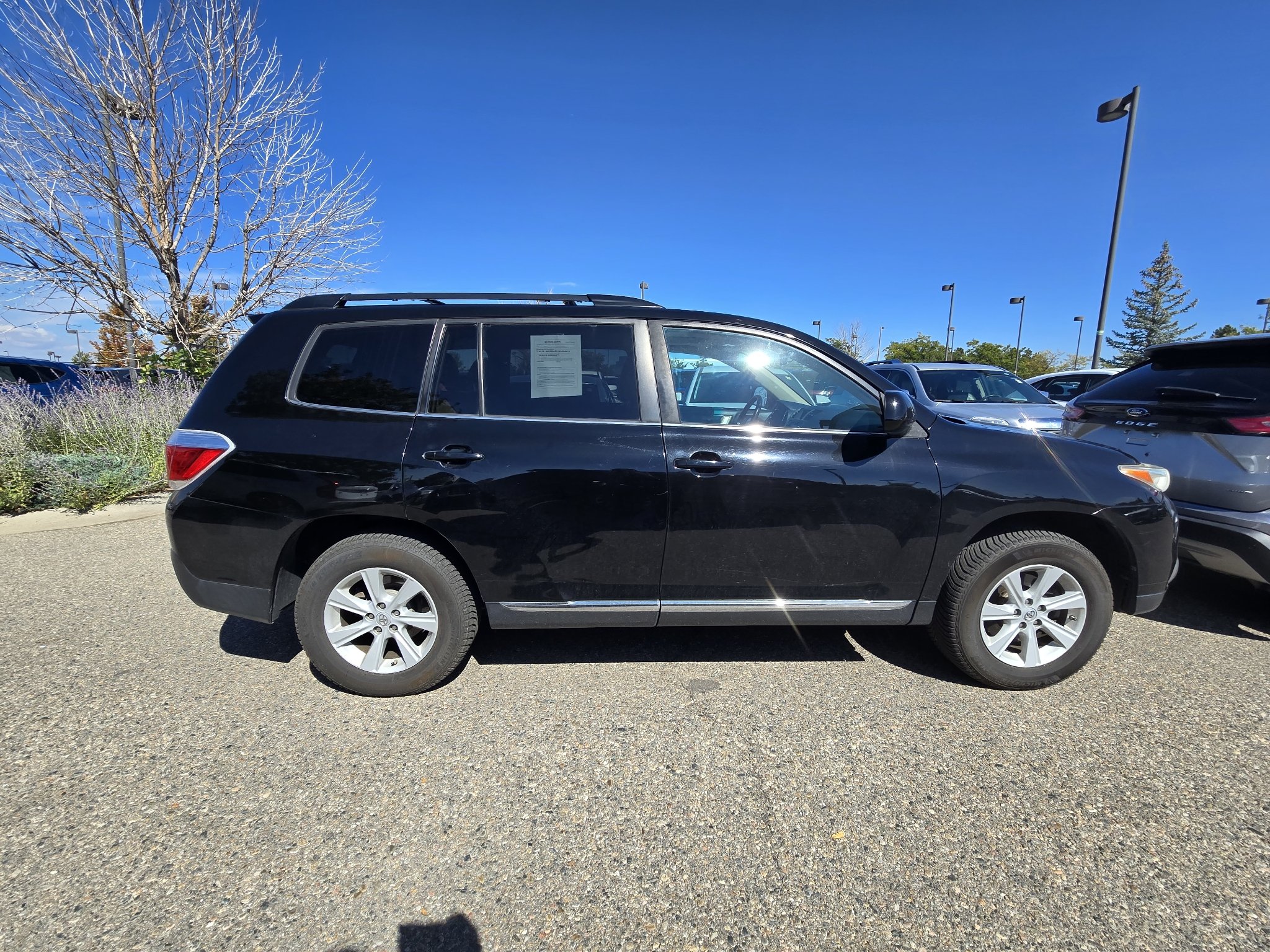Used 2013 Black Toyota SE image 16