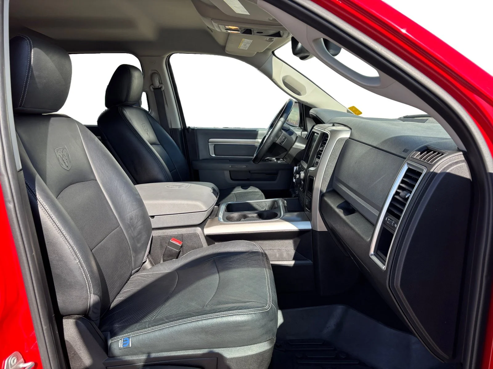 Used 2019 Red Ram Warlock image 17