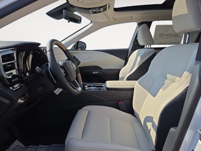 2026 Lexus RX 450h+ Luxury - Photo 9