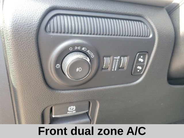 Used 2024 White Jeep Series II image 7