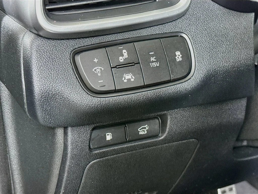 Used 2019 Black Kia SX Limited image 10