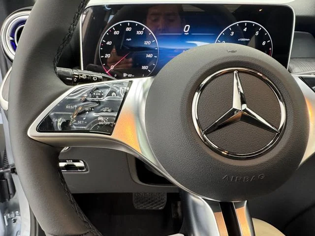 New 2027 Silver Mercedes-Benz GLC 300 image 24