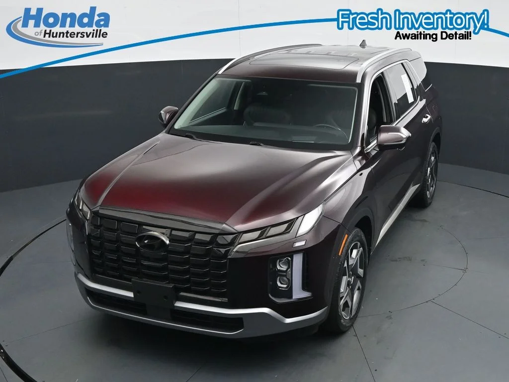 Used 2023 Burgundy Hyundai Limited image 18