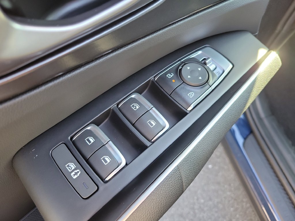 New 2026 Midnight Lake Blue Kia S image 20