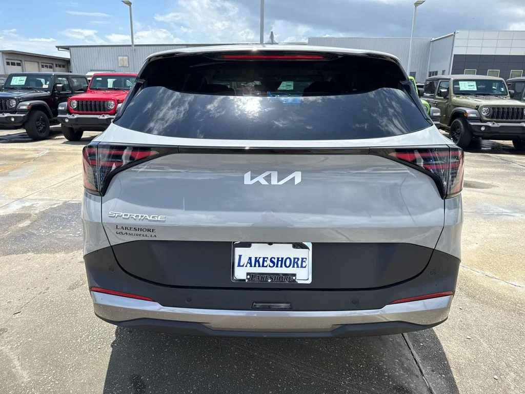 New 2026 Wolf Gray Kia EX image 32