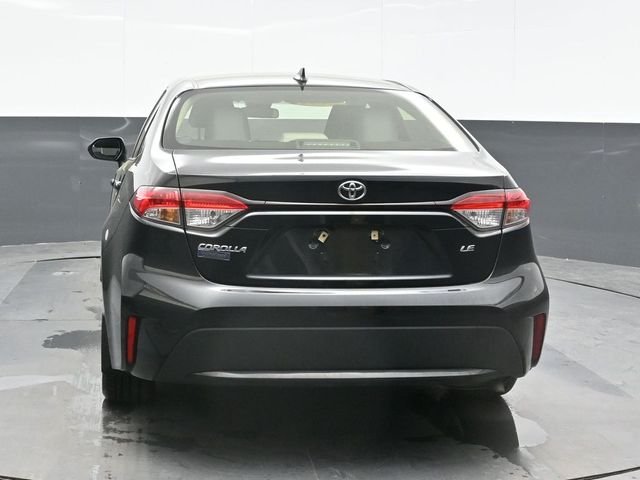 Used 2022 Toyota Corolla LE with VIN JTDVPMAE0NJ223532 for sale in South Charleston, WV