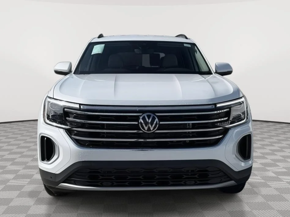 2026 Volkswagen Atlas SE w/Tech - Photo 8