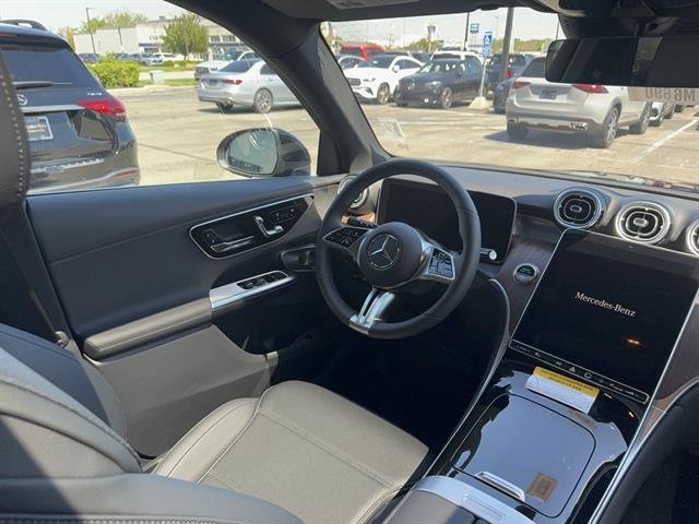 New 2026 Black Mercedes-Benz GLC 300 4MATIC® image 11