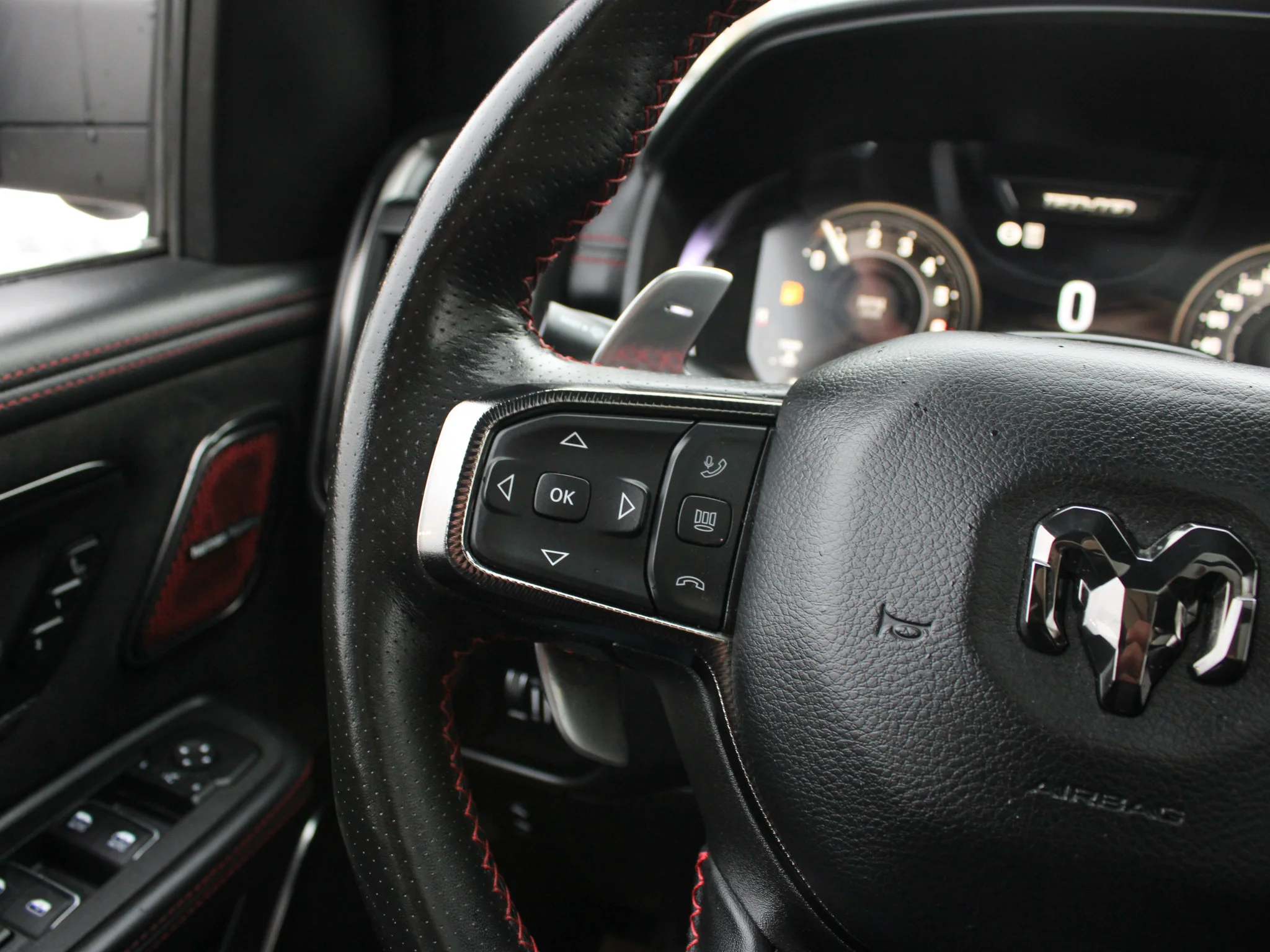Certified Used 2025 White RAM RHO | Twin-Turbo 540 2.5 LIFT ON 37 TIRES  | Head-Up Display | Bedliner image 28
