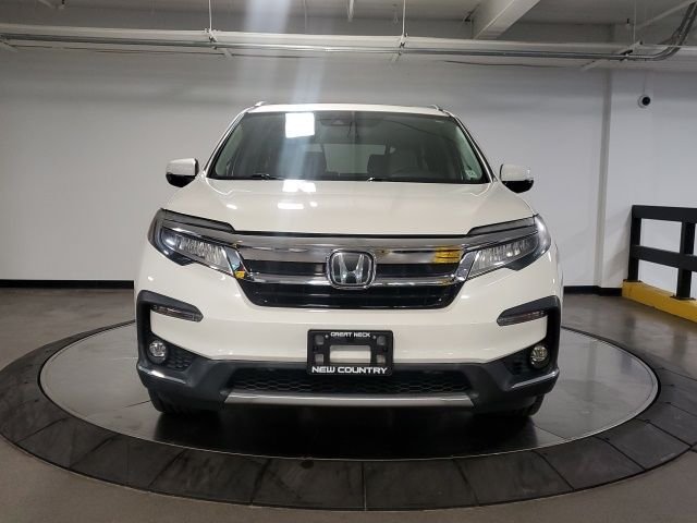 Used 2019 White Honda Touring image 4