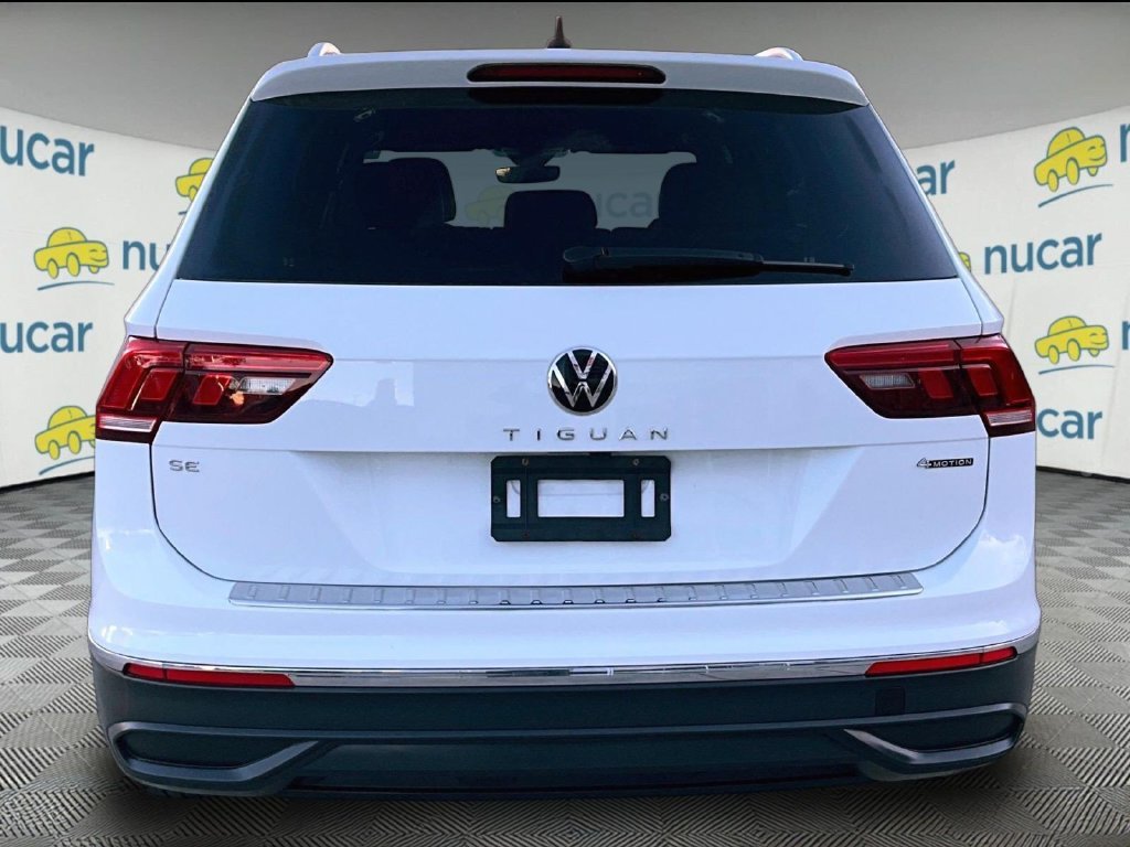 Used 2024 White Volkswagen 2.0T SE image 3