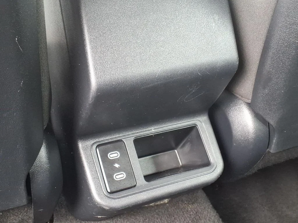 Certified Used 2025 Black Kia LXS image 10