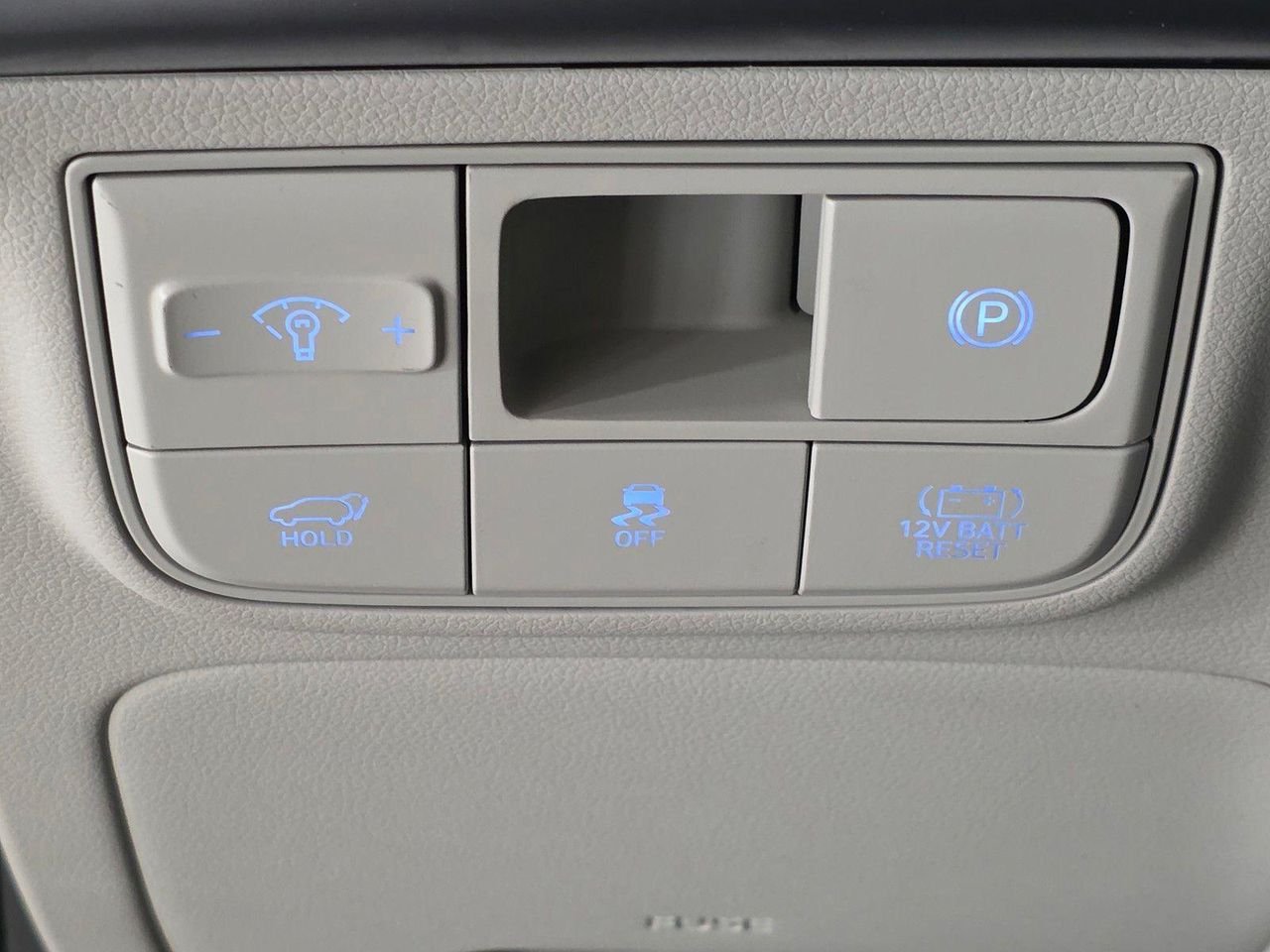 New 2026 Amazon Gray Hyundai Limited image 34