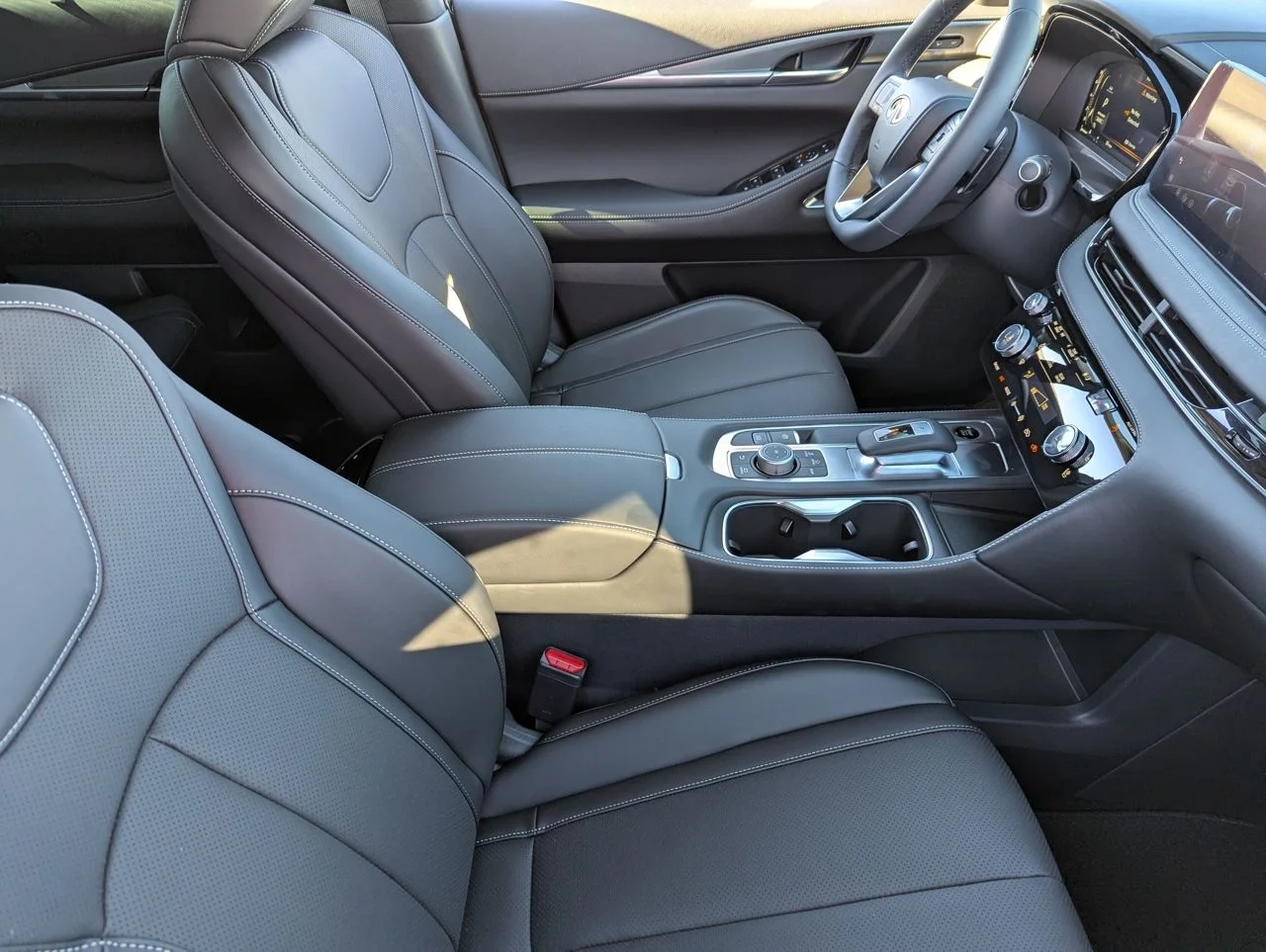2026 INFINITI QX60 LUXE - Photo 31
