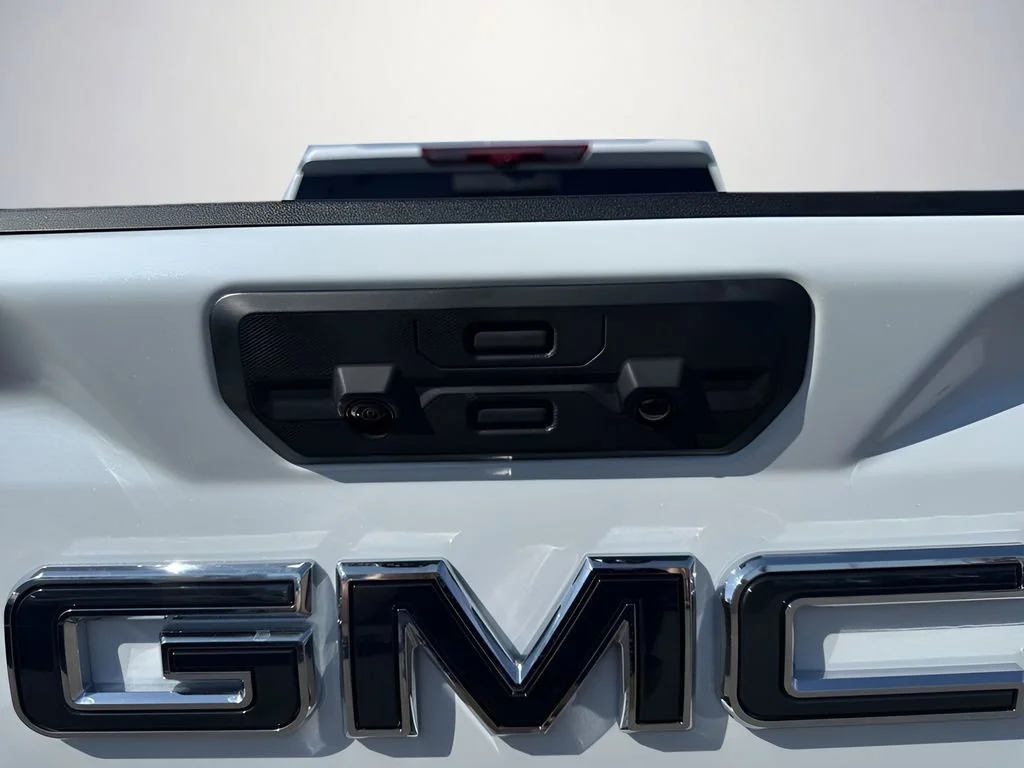 New 2026 Glacier White Tricoat GMC Denali Ultimate image 35