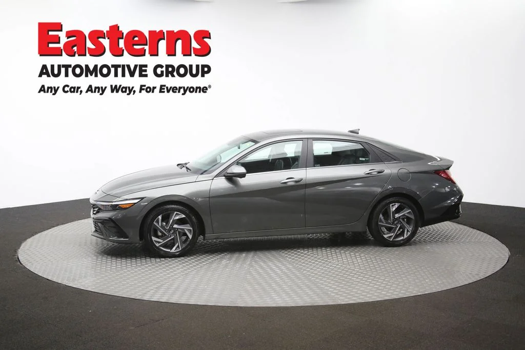 Used 2024 Gray Hyundai Limited image 61