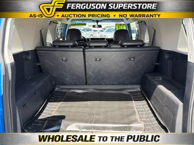 Used 2007 White Toyota Base image 29
